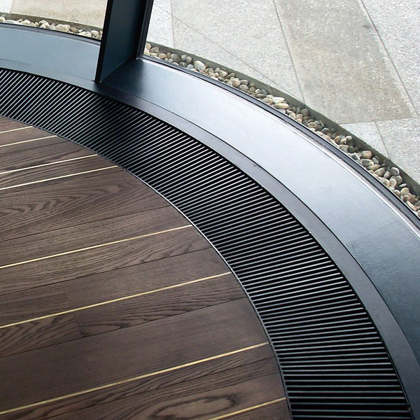 Zdjęcie 10 - Grzejnik dekoracyjny JAGA Mini Canal - ramka typu L 2300X110 518W