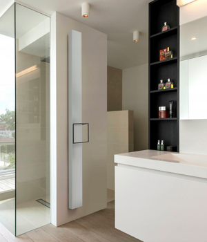 Grzejnik dekoracyjny VASCO MONO BEAMS 1800X150 671W